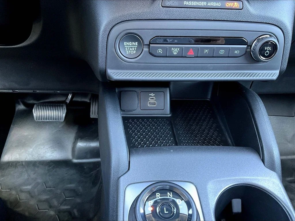 New 2026 Carbonized Gray Metallic Ford Outer Banks® image 23