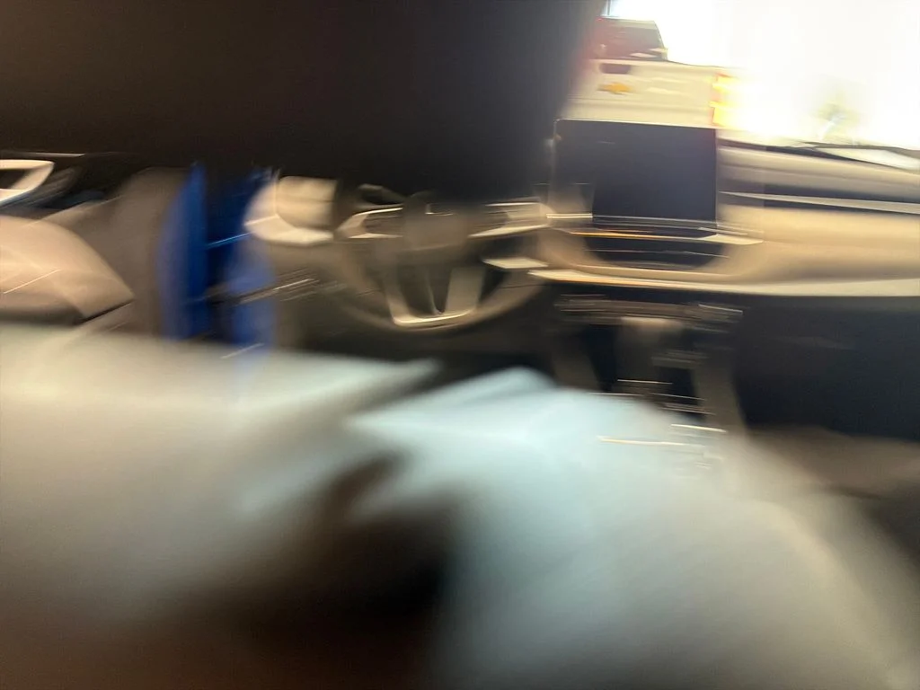 Used 2025 Blue Jeep Limited image 13