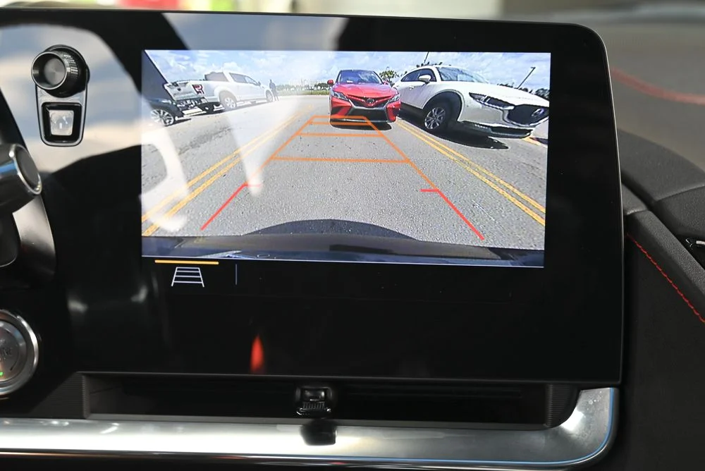 Used 2020 Black Chevrolet Stingray image 21