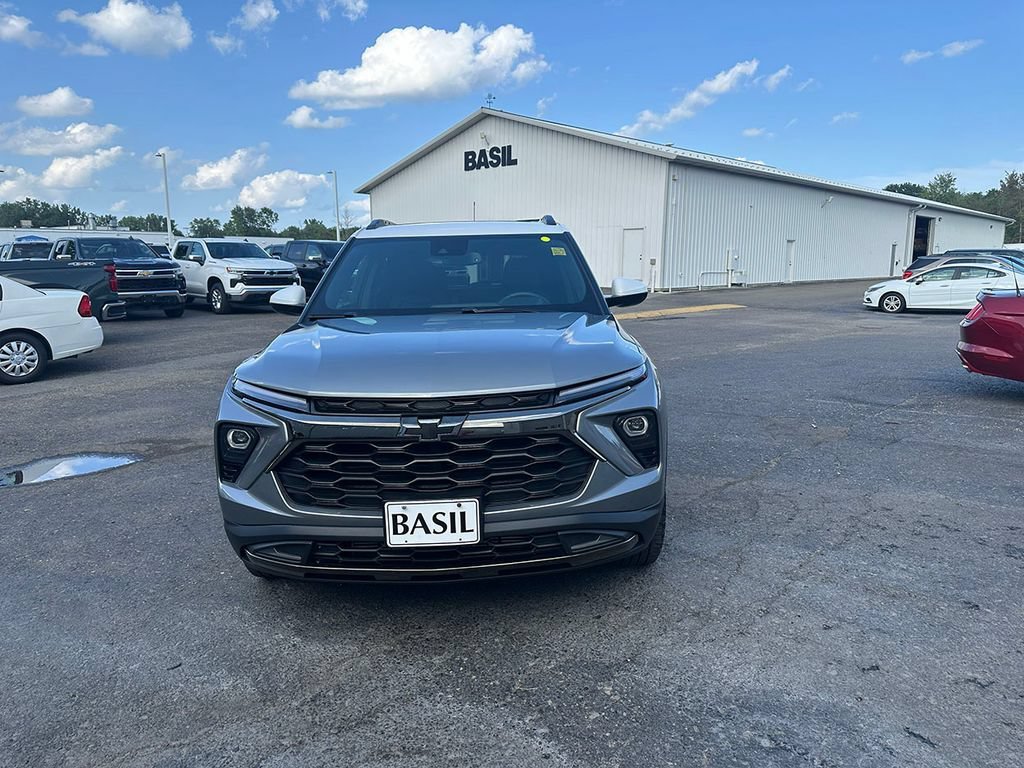Used 2024 Sterling Gray Metallic Chevrolet ACTIV image 9