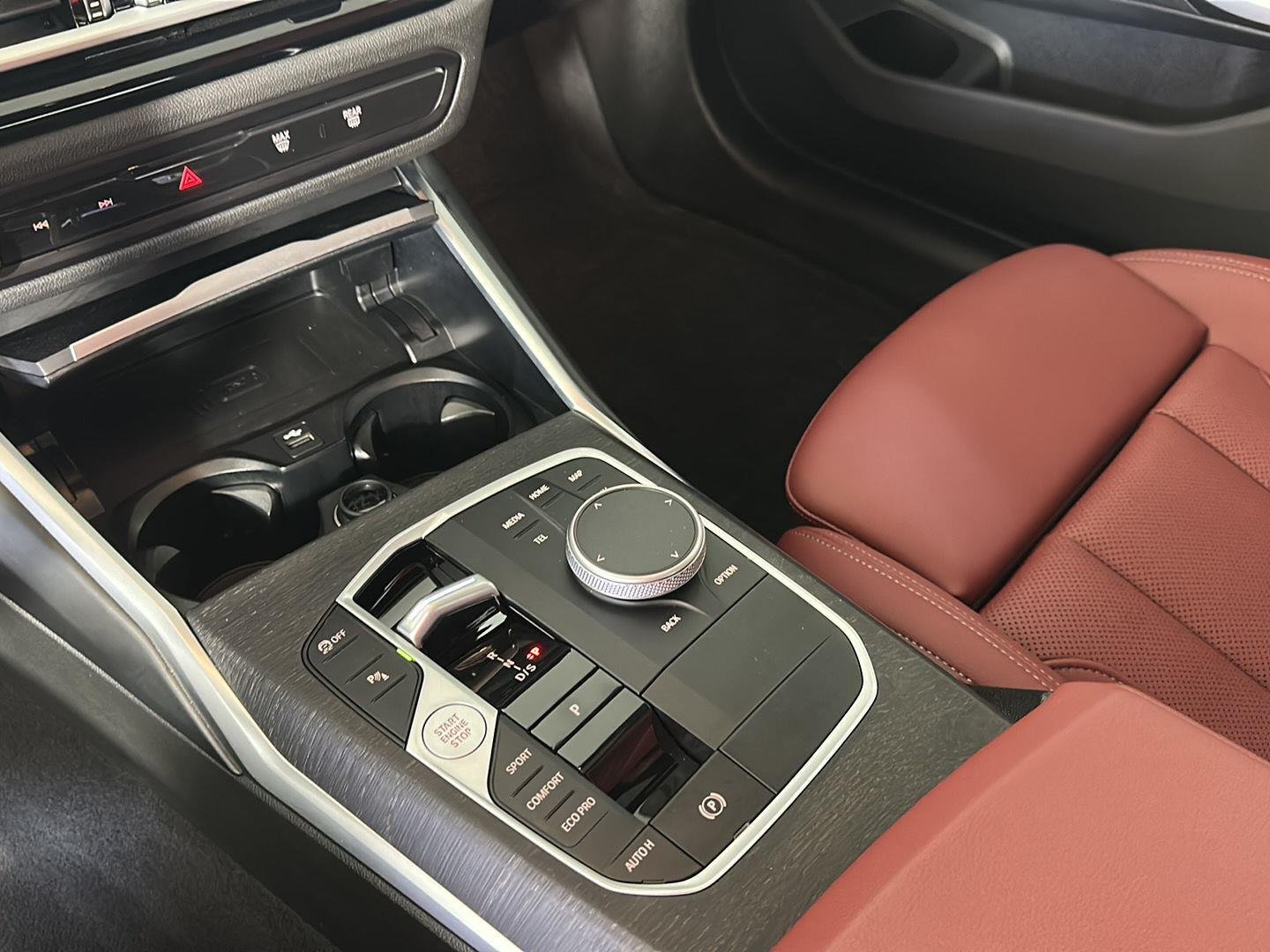Used 2024 Skyscraper Grey Metallic BMW M340i xDrive image 21