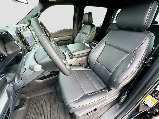 New 2025 Black Metallic Ford Lariat image 15
