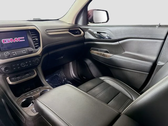 Used 2023 Red GMC Denali image 24