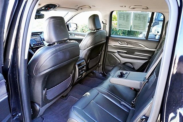 Used 2023 Black Jeep Limited image 16