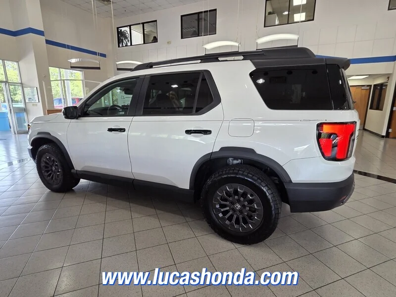 Used 2026 White Honda TRAILSPORT AWD image 6