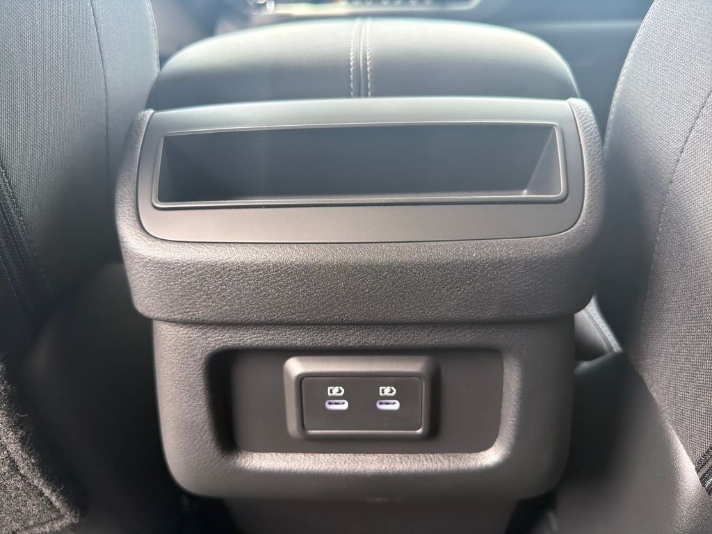 New 2026 Nissan Pathfinder SV 4D Sport Utility