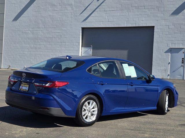 Certified Used 2025 RESERVOIR BLUE Toyota  image 4