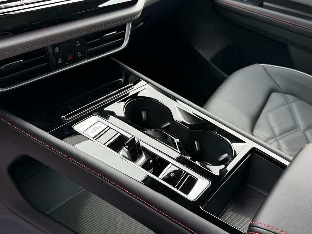 New 2026 White Volkswagen 2.0T Peak Edition image 31