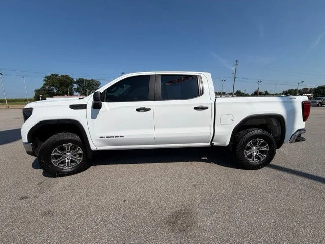 Used 2023 White GMC Pro image 4