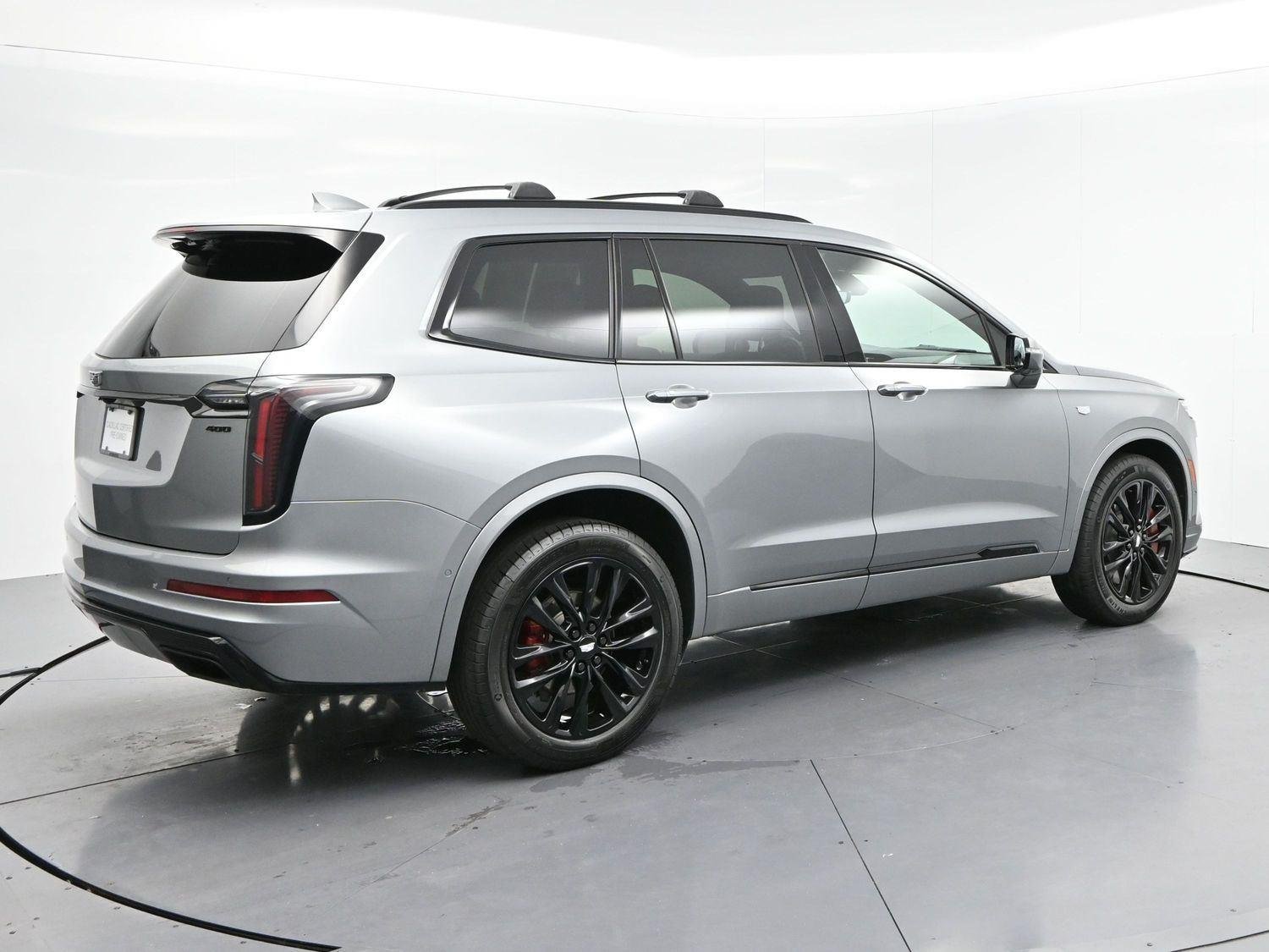 Used 2024 Argent Silver Metallic Cadillac Sport image 7