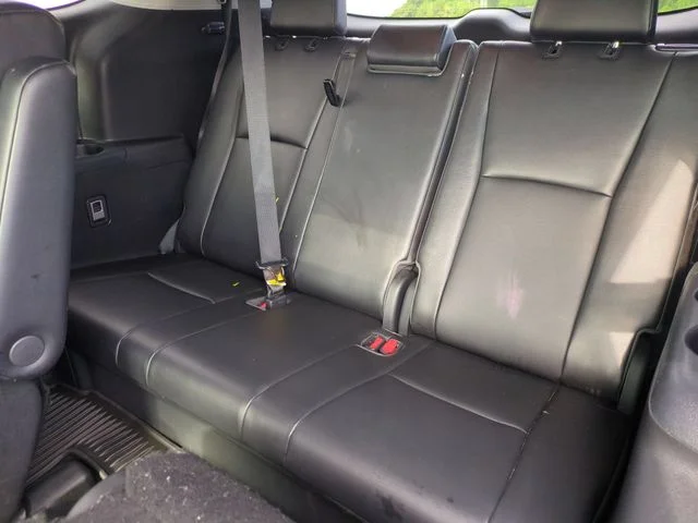 Used 2023 Beige Toyota XLE image 31