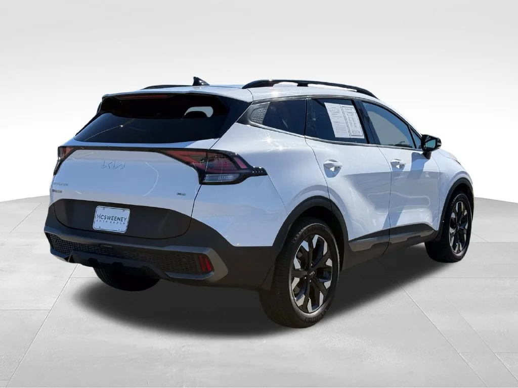 Used 2023 White Kia X-Line image 28