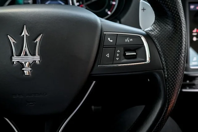 Used 2022 GRAY Maserati Modena image 41