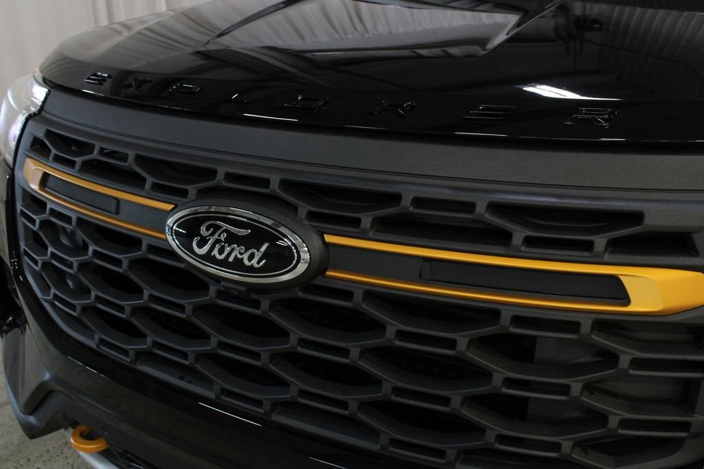 2026 Ford Explorer Tremor - Photo 35