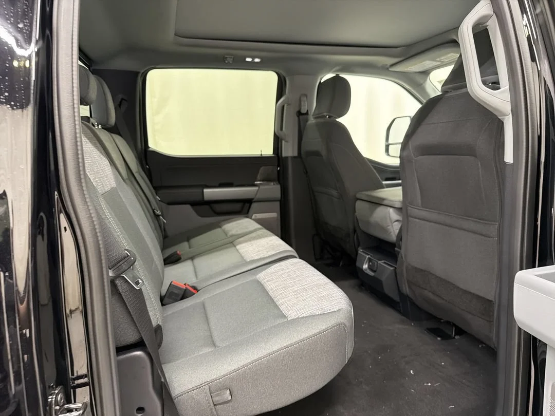 New 2026 Agate Black Metallic Ford F-250® XLT image 20