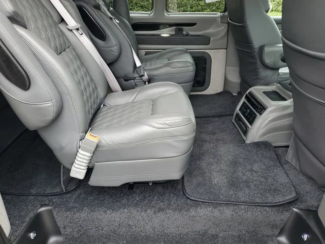 Used 2024 Onyx Black GMC Work Van image 21