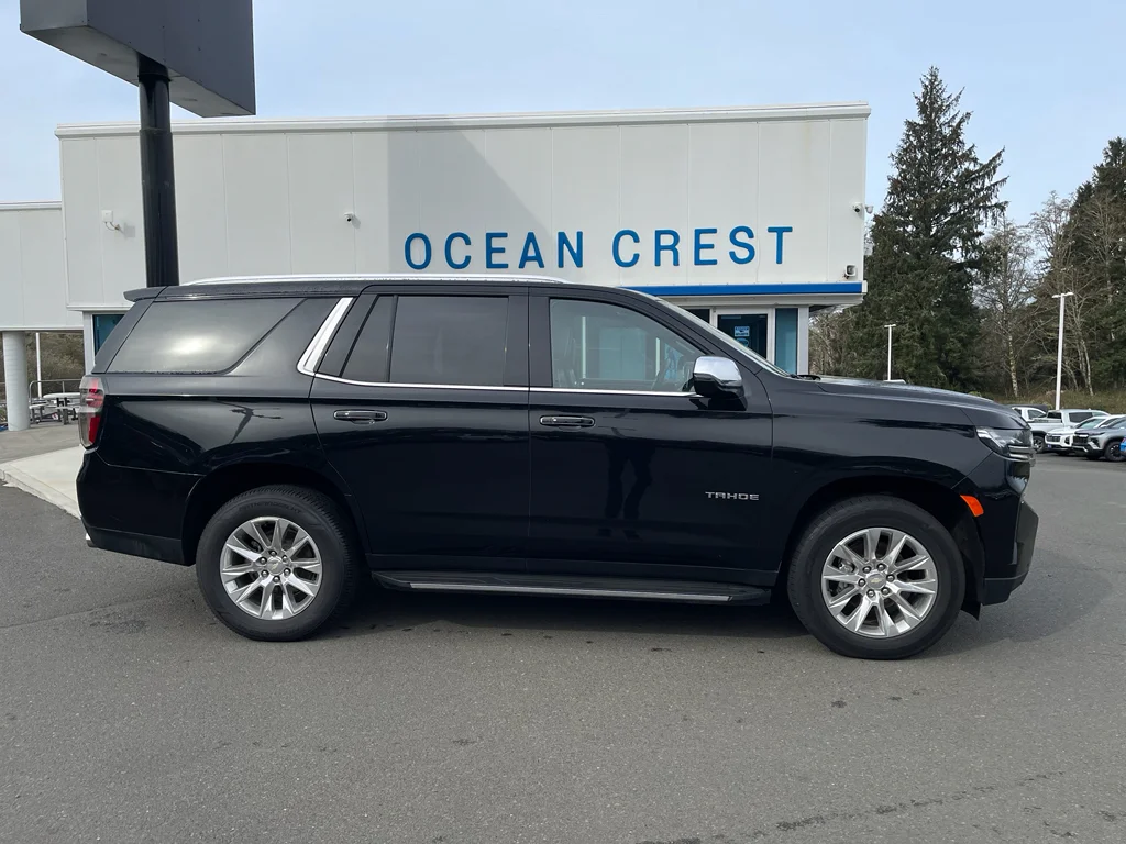 2024 Chevrolet Tahoe 4WD Premier's photo