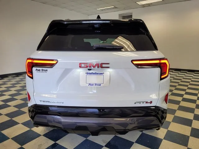 2026 GMC Terrain AT4 - Photo 7
