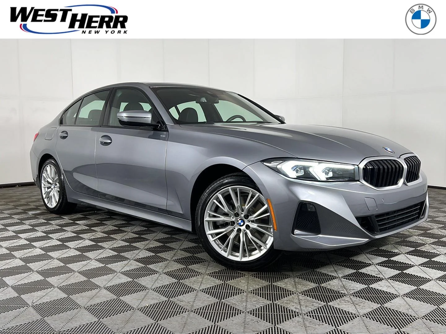 Used 2023 Skyscraper Grey Metallic BMW 330i xDrive image 1