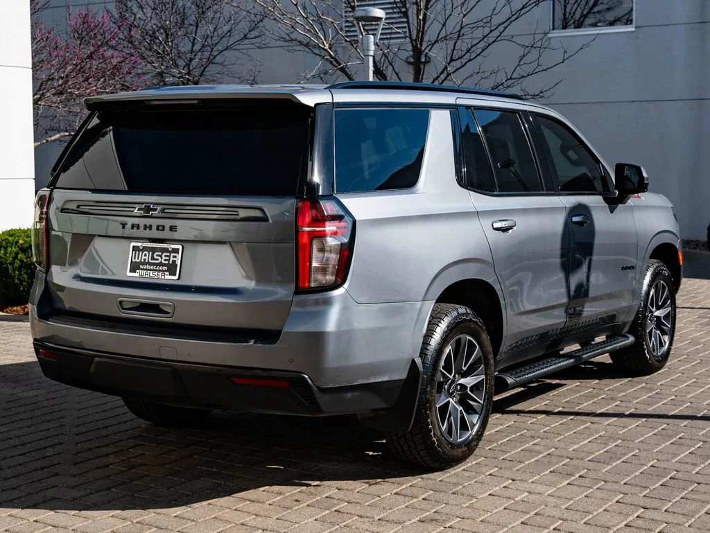 Used 2021 Satin Steel Metallic Chevrolet Z71 image 10