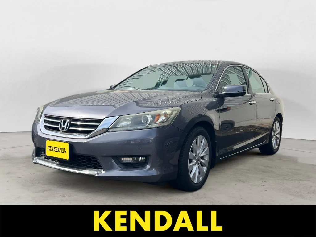 Used 2015  Honda EX-L image 1