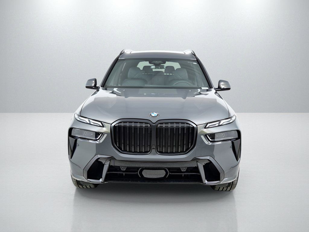 Used 2026 Dravit Grey Metallic BMW xDrive40i image 3