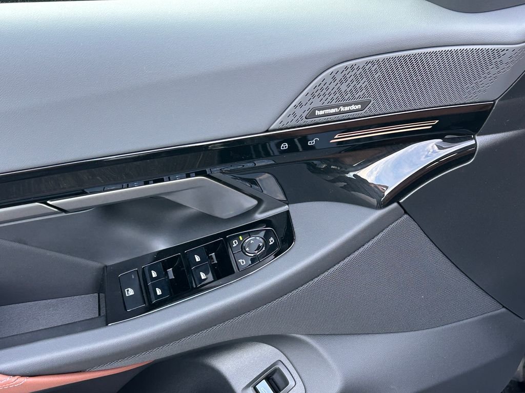 New 2026 Black Sapphire Metallic BMW 530i image 12