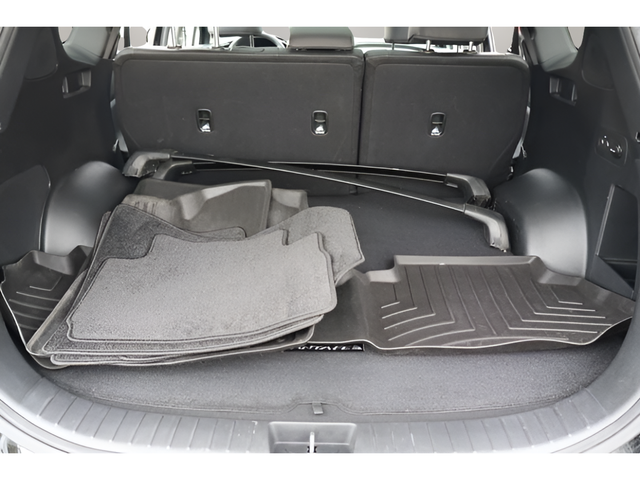 Certified Used 2023 Black Hyundai SEL image 14