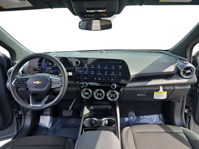 New 2025 Sterling Gray Metallic Chevrolet LT image 11
