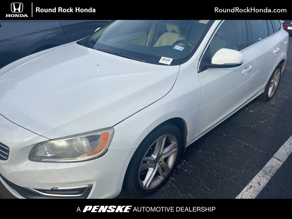 2015 Volvo V60 T5 Drive-E FWD Premier's photo