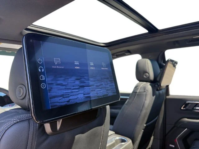 2026 Chevrolet Tahoe Premier - Photo 10