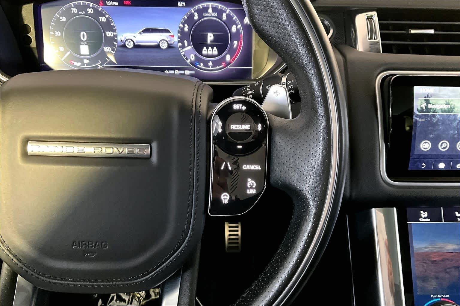 Used 2021 Fuji White Land Rover HSE Silver Edition image 25
