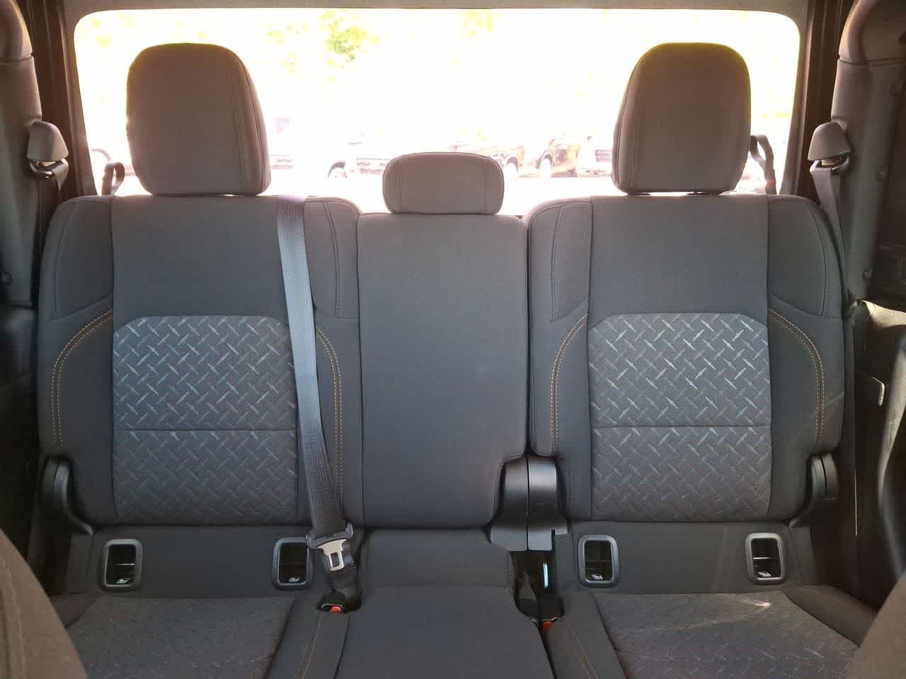 Certified Used 2025 Black Clearcoat Jeep Mojave image 13