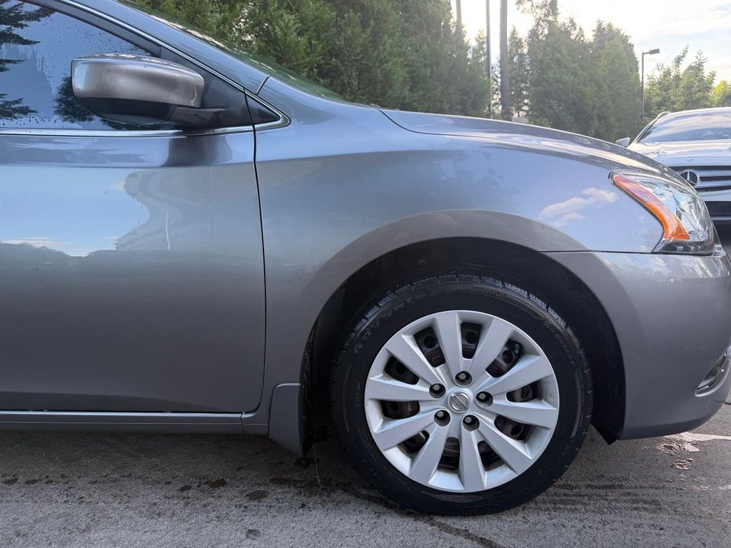 Used 2015 Gun Metallic Nissan S image 3