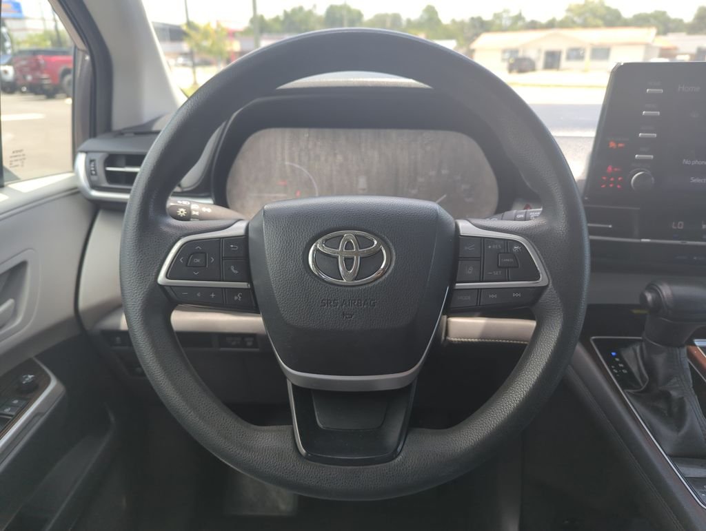 Used 2021 Gray Toyota LE image 17