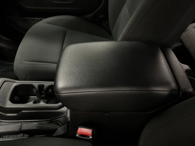 2021 Jeep Wrangler Sport - Photo 18