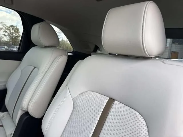 2026 Mazda CX-90 Premium Plus Package - Photo 17
