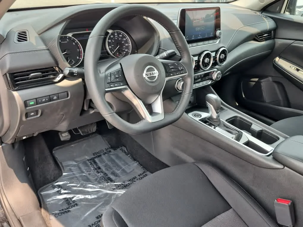 Used 2023 Super Black Nissan SV image 11