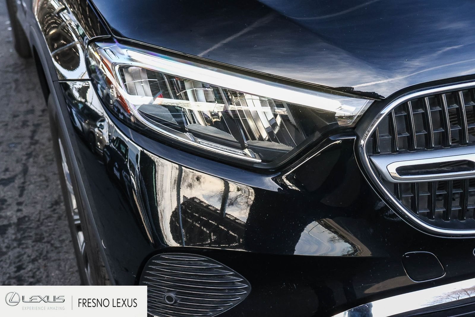 2023 Mercedes-Benz GLC GLC300 - Photo 10