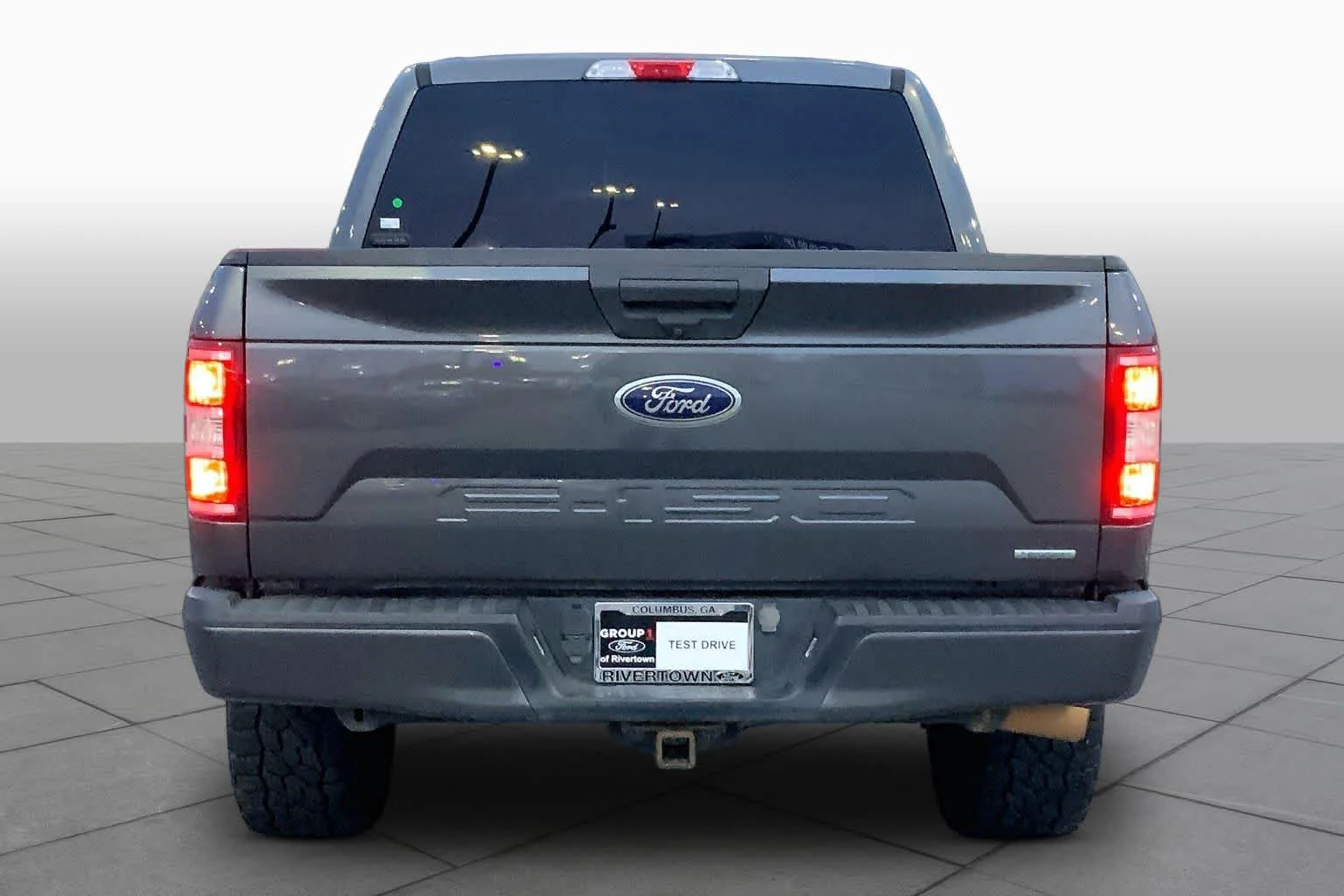 Used 2020 Magnetic Metallic Ford XL image 5
