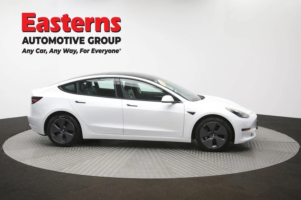 Used 2022 White Tesla Long Range image 40