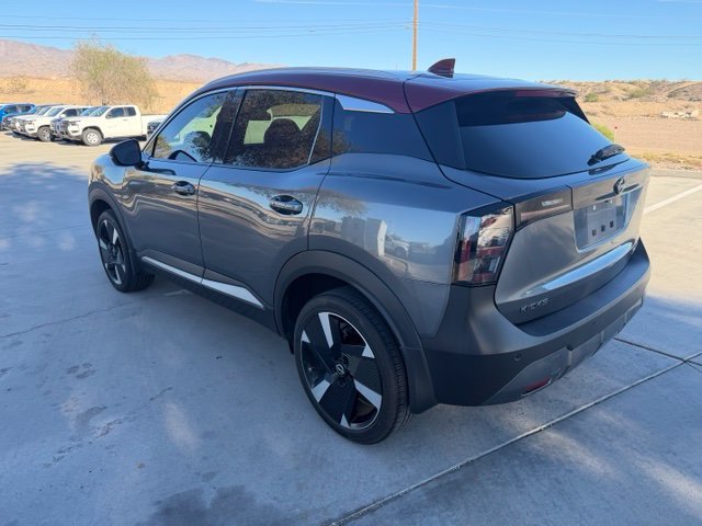 Certified Used 2025 Gray Nissan SR image 2