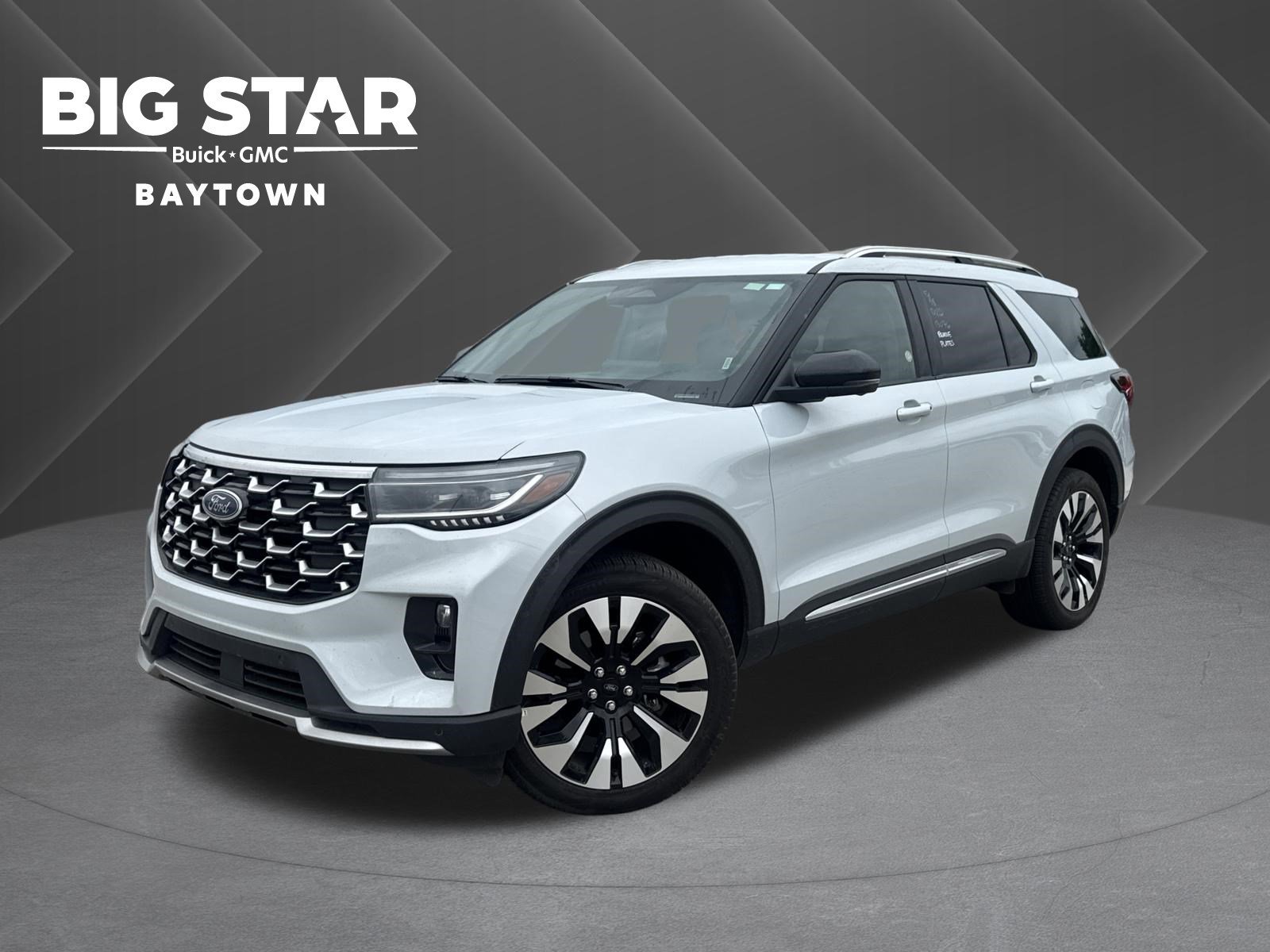 2026 Ford Explorer Platinum 4WD's photo