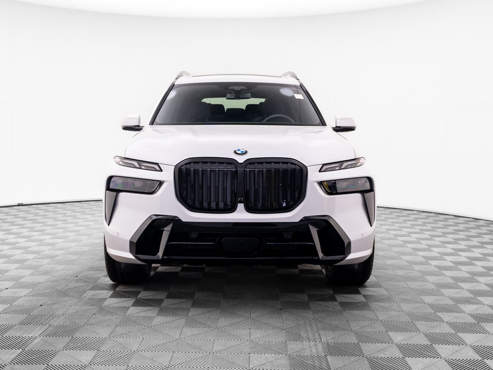 New 2027 Mineral White Metallic BMW xDrive40i image 10