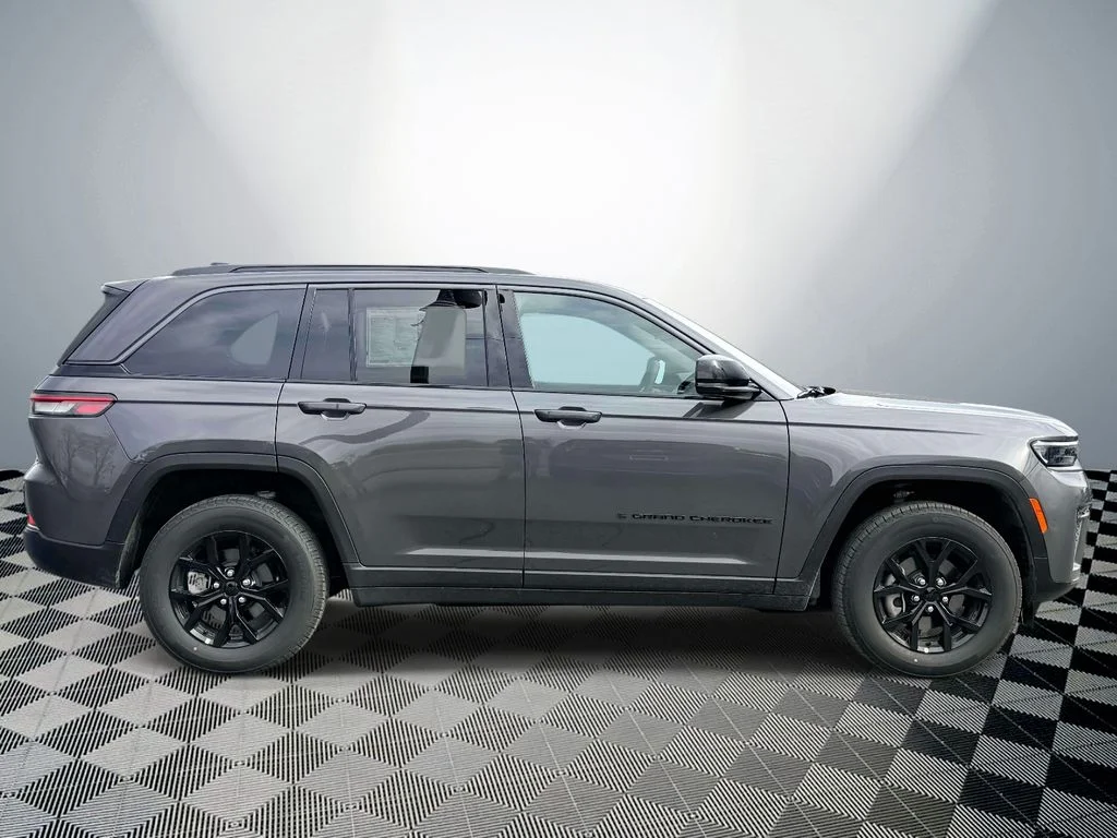 New 2026 Gray Jeep Altitude image 6