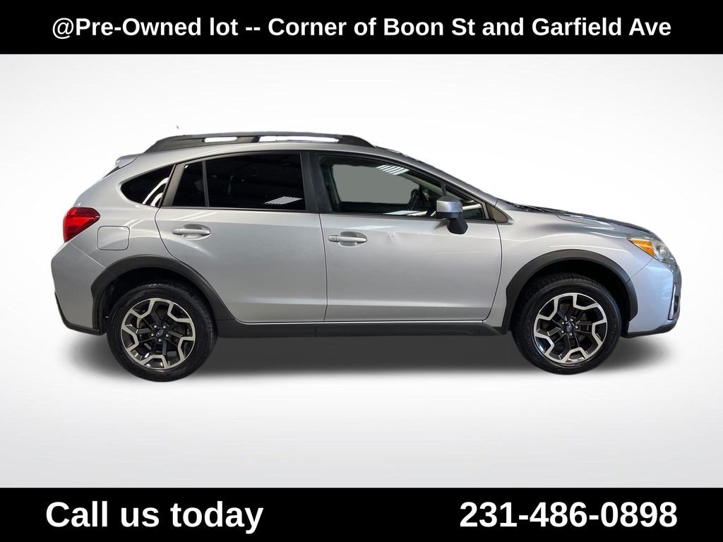 Used 2016 Silver Subaru 2.0i Premium image 6