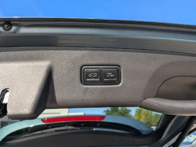 Used 2024 Blue Kia EX image 10