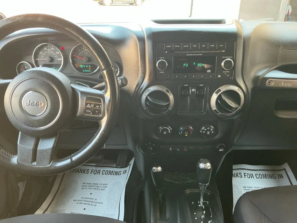 Used 2014 Gray Jeep Sport image 17