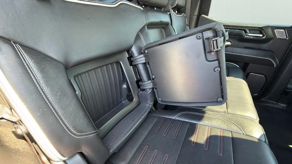 Certified Used 2023 Sterling Metallic GMC AT4X image 31