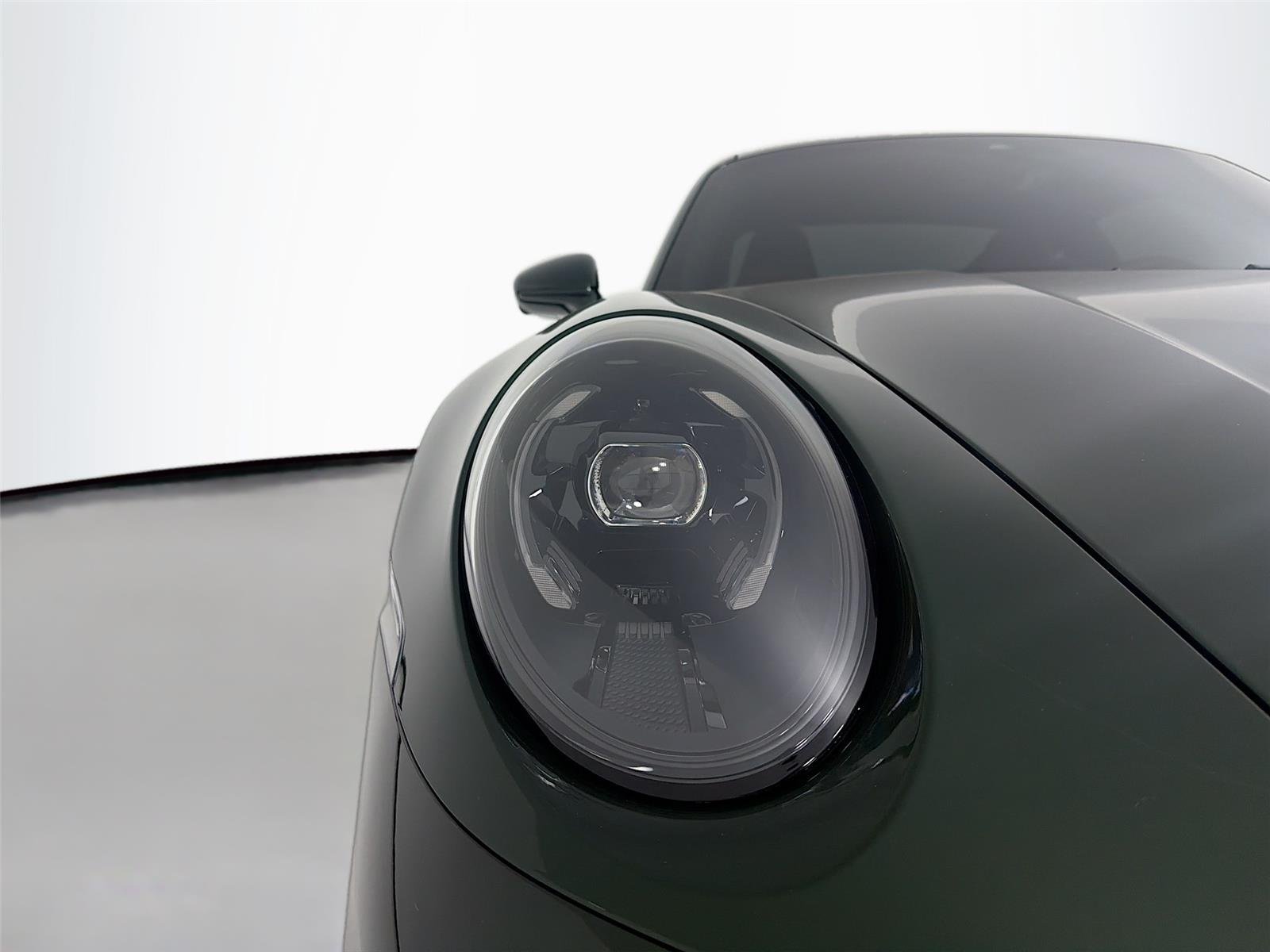 Used 2026  PORSCHE  image 27